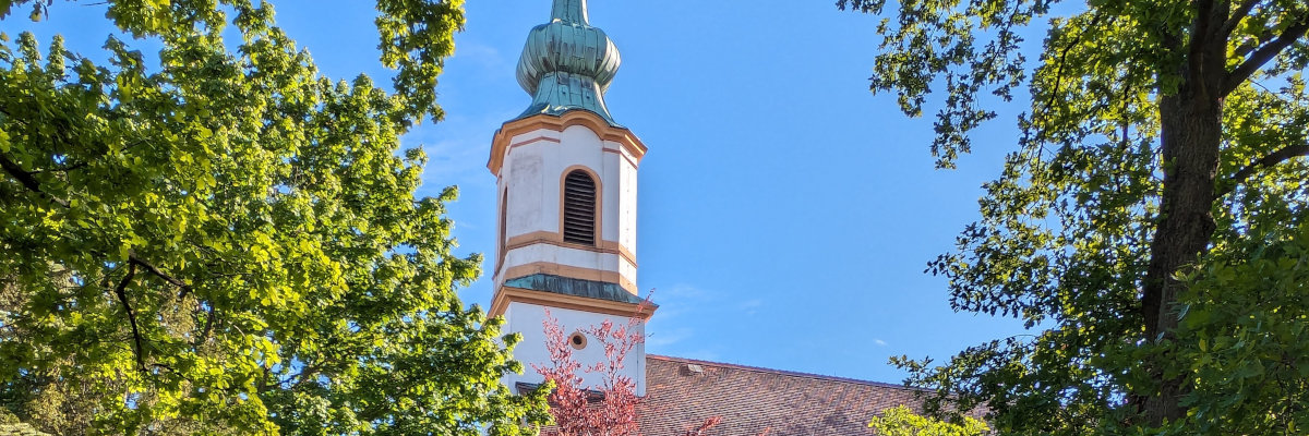 Turm der Matthäuskirche noch ohne Uhr