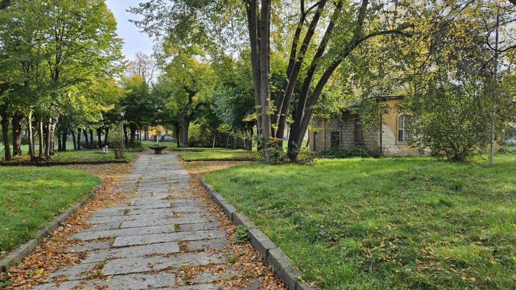 Verschiegener Garten am ehemaligen Richtplatz Rabenstein. heute Alfred-Althus-Straße und freiberger Straße