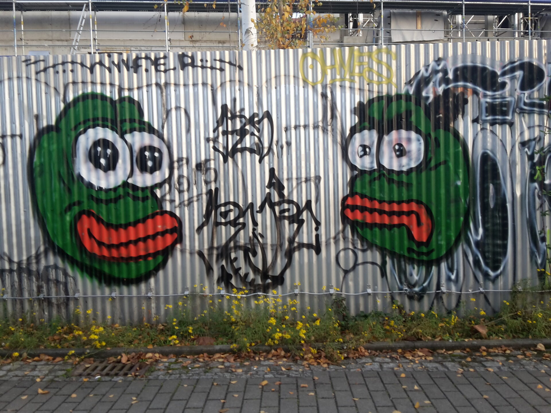 Lippen Streetart an der Friedrichstadt