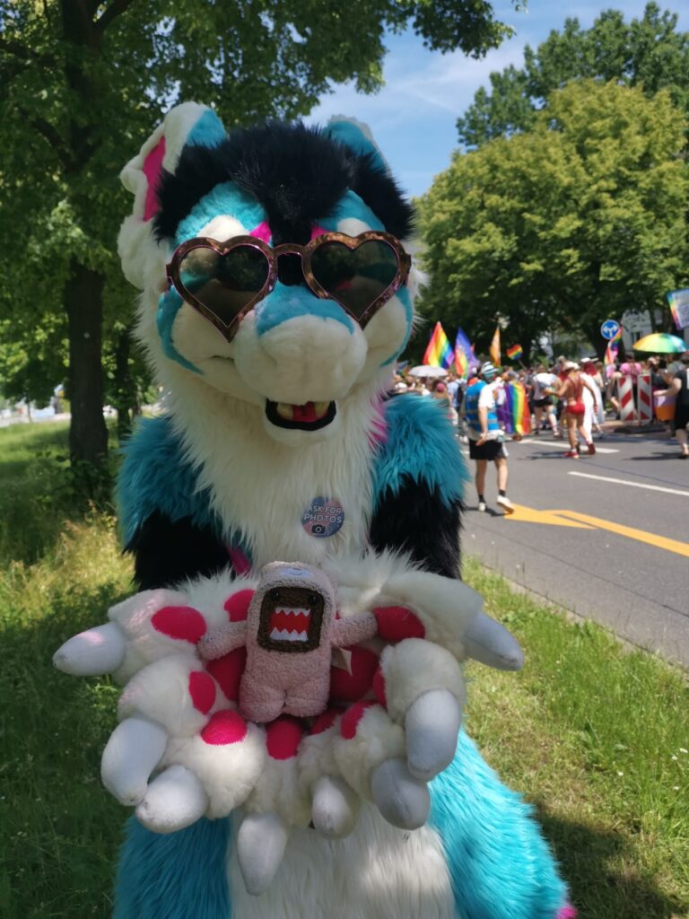 Der CSD Dresden zeigt eine bunte Vielfalt an Menschen, die für Toleranz einstehen