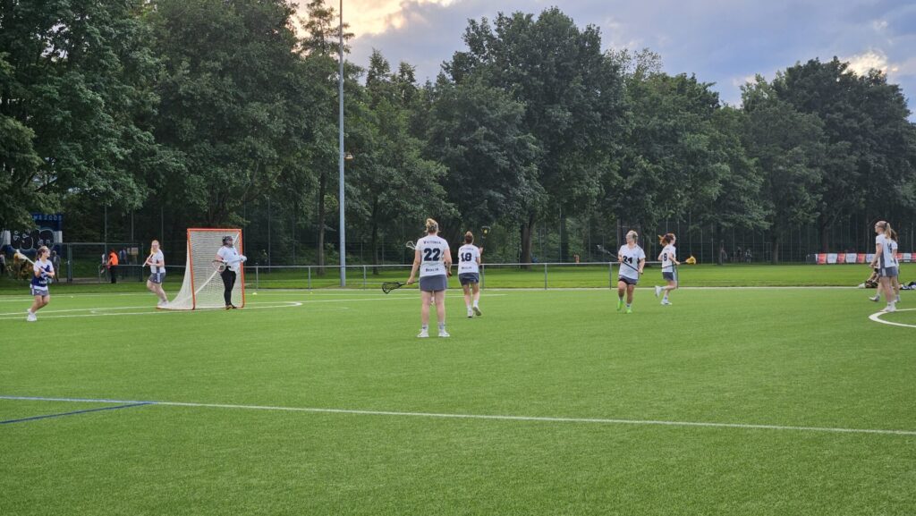 Lacrosse spielen im Ostrapark