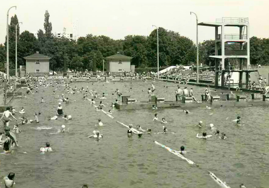Postkarte Georg-Arnhold-Bad 1970