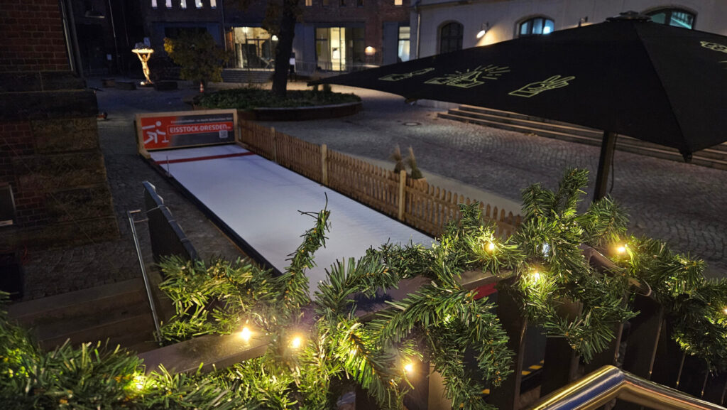 Eisstock Bahn Kraftwerk Mitte Lohrmann Brauerei