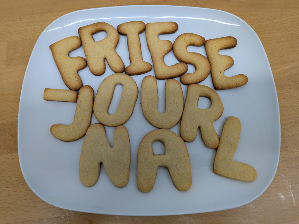 friese-journal Schriftzug aus Keksen