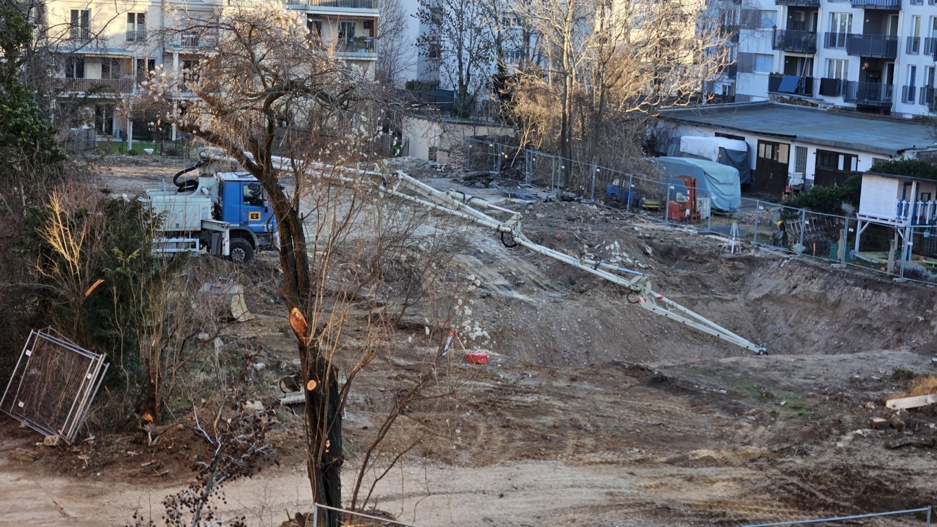Seminarstraße: Die Bagger sind da