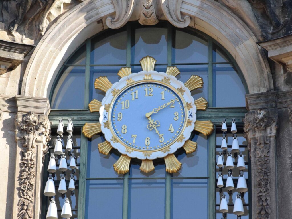 Glockenspielpavillon: Zu den Staatlichen Kunstsammlungen gehören die Museen im Dresdner Zwinger