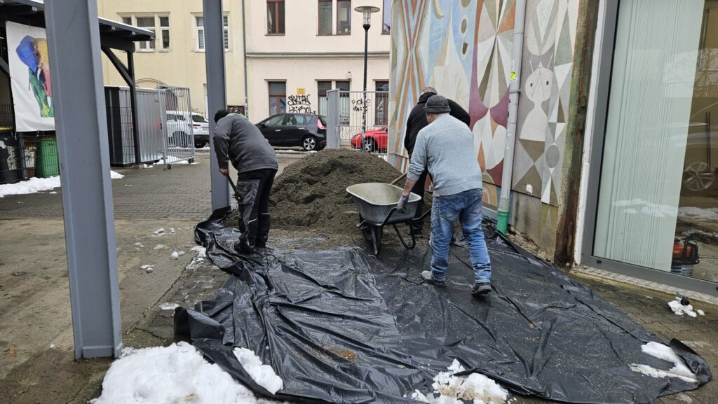 riesa-efau Runde Ecke, Galerieraum wird gebaut