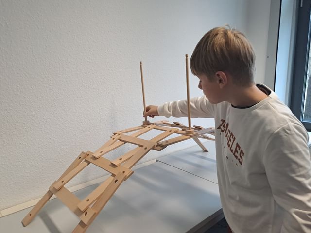 Ferienworkshop Brücken neu denken im ZFBK