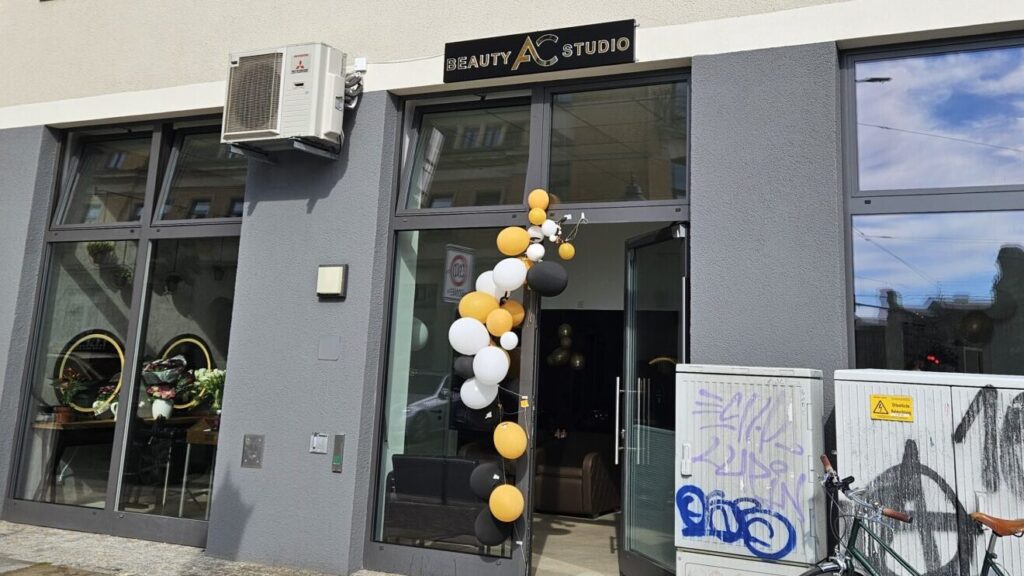 Seminarstraße Dresden Friedrichstadt Außenansicht Friseursalon AC Beautystudio Dresden